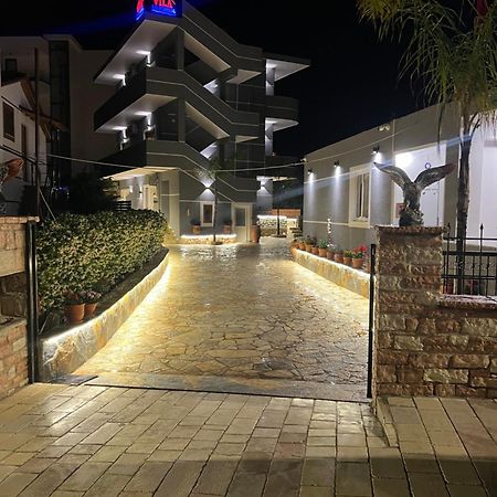 Vila La Familia Ksamil Luaran gambar